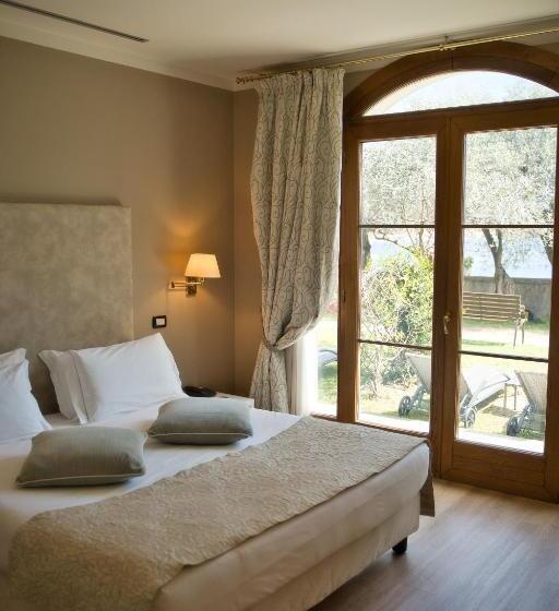 レイクビューデラックスルーム, Villa Maria Au Lac   Estella Hotels Italia