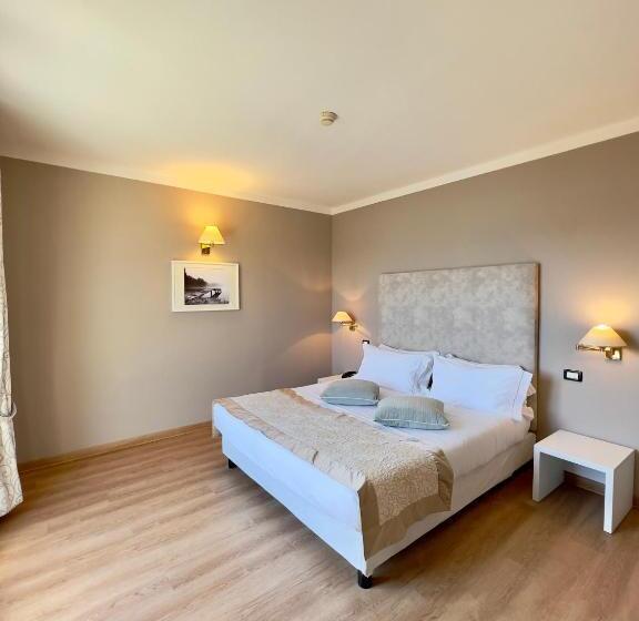 سوییت جونیور با چشم‌انداز دریاچه, Villa Maria Au Lac   Estella Hotels Italia