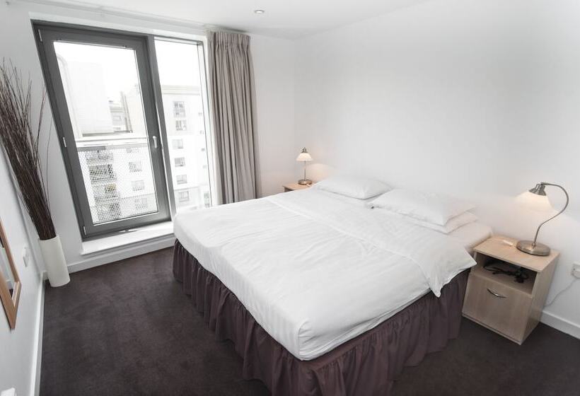 Апартаменты 2 Спальни, Ocean Serviced Apartments