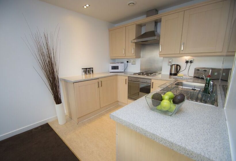 Апартаменты 2 Спальни, Ocean Serviced Apartments