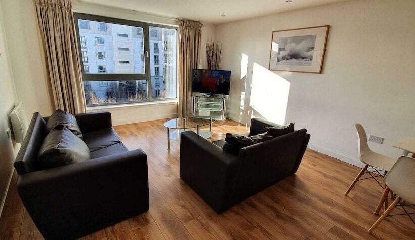 Апартаменты 2 Спальни, Ocean Serviced Apartments