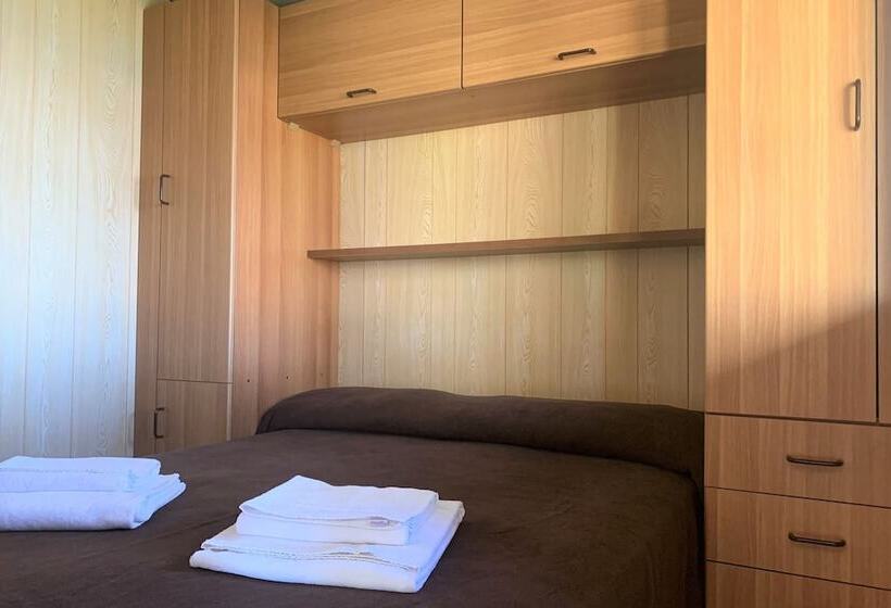 Дом 1 Спальня, Village Camping Santa Fortunata Campogaio