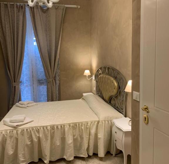 اتاق استاندارد یک نفره, Boutique Hotel Calais Milano