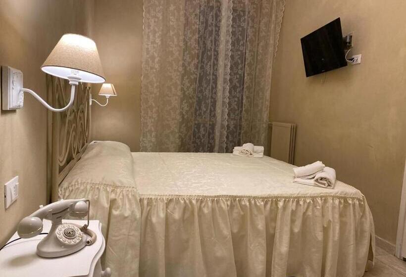 اتاق استاندارد سه نفره, Boutique Hotel Calais Milano