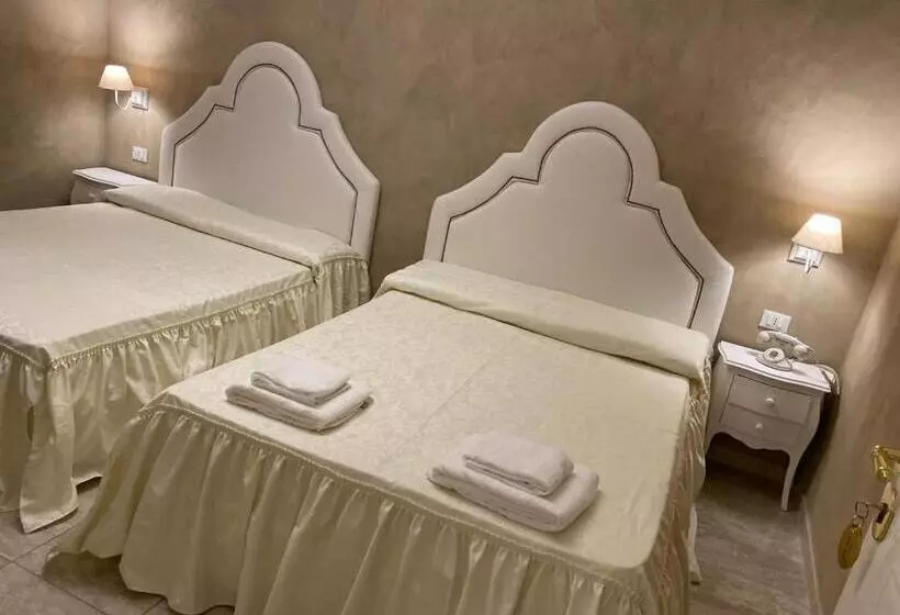 اتاق استاندارد سه نفره, Boutique Hotel Calais Milano
