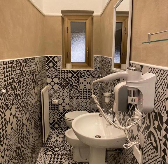 اتاق استاندارد سه نفره, Boutique Hotel Calais Milano