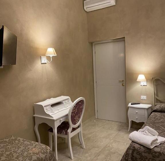 اتاق خانوادگی, Boutique Hotel Calais Milano