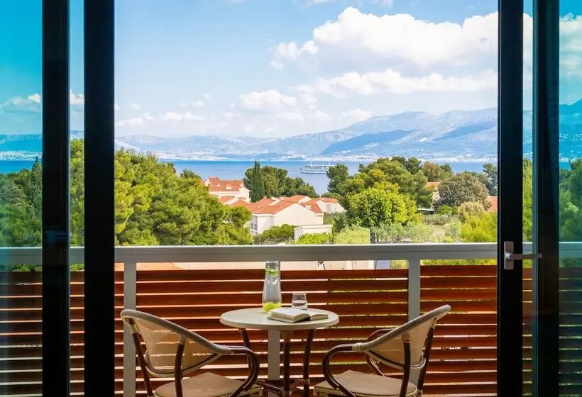 バルコニーつきオーシャンビュースーペリアルーム, Aminess Vival Velaris Resort