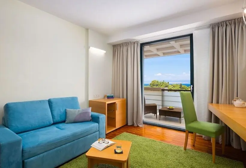 メゾネットスイート, Aminess Vival Velaris Resort