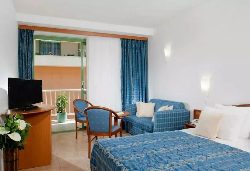 スーペリアールーム, Bluesun Hotel Marina