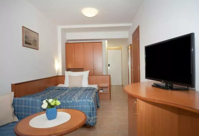 クラシックルーム, Bluesun Hotel Marina