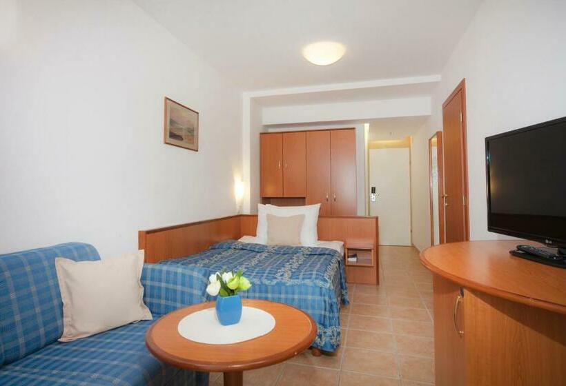 Классический Номер, Bluesun Hotel Marina