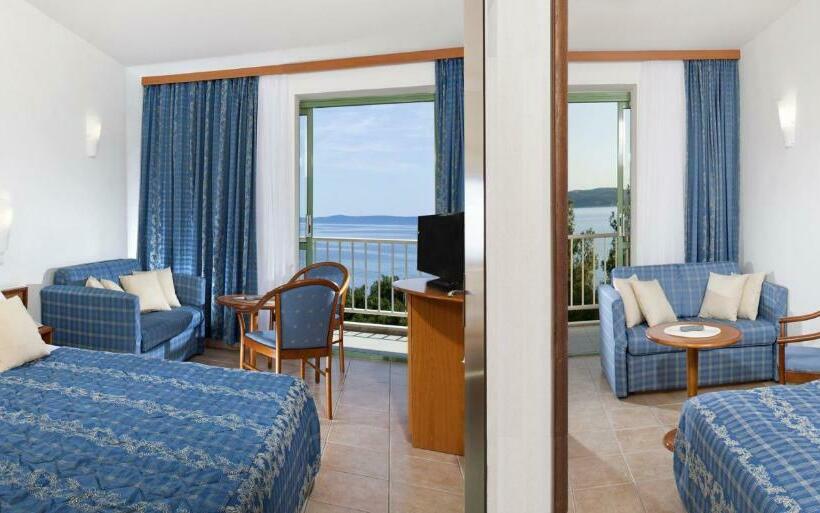 Семейный Номер, Bluesun Hotel Marina