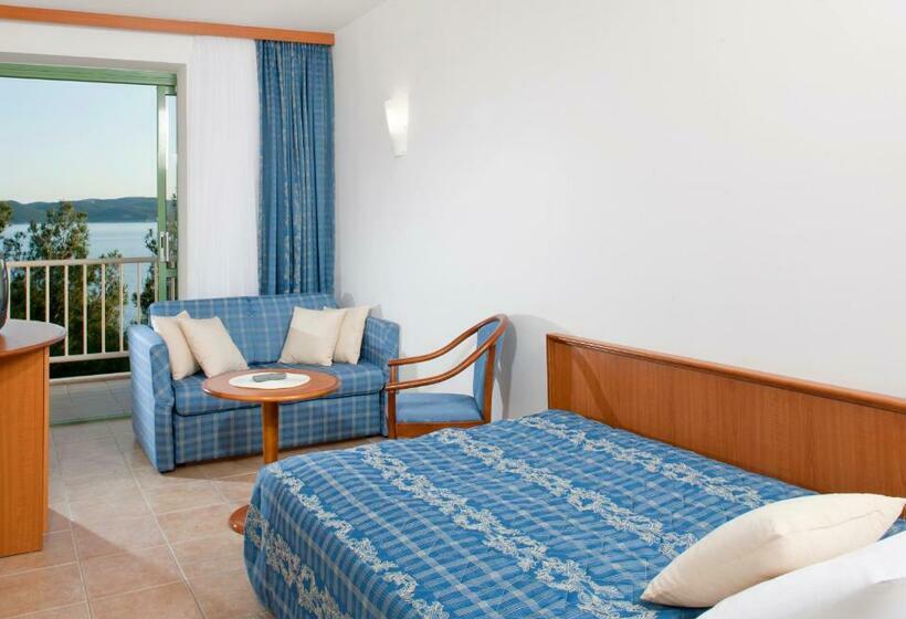 Семейный Номер, Bluesun Hotel Marina