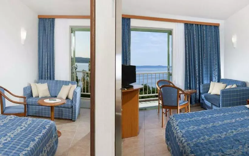 ファミリールーム, Bluesun Hotel Marina