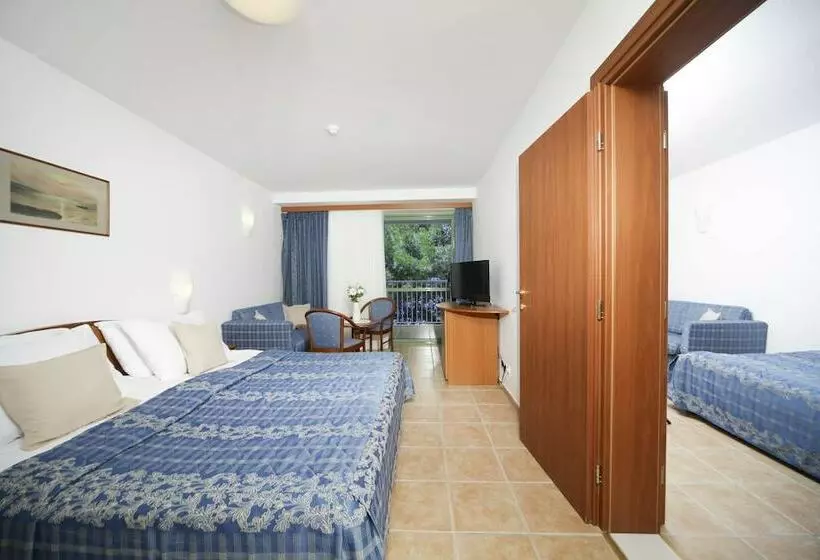 ファミリールーム, Bluesun Hotel Marina