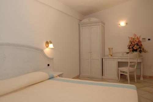 חדר משפחתי, Castello Di Tavolara