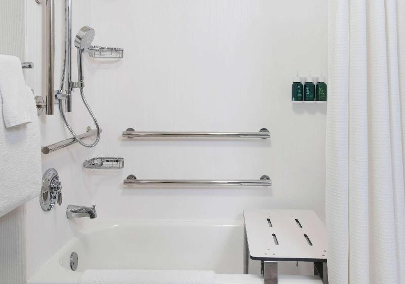 스탠다드 룸, Life