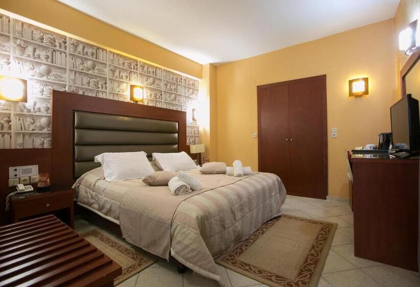 패밀리 스위트, Life