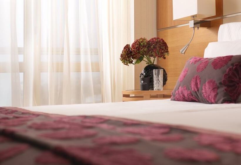 חדר סופריור, Divani Escape