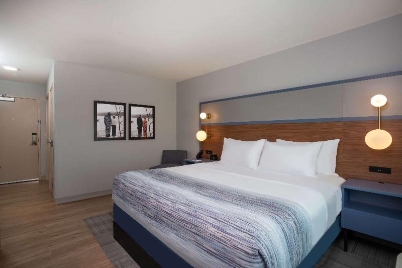 סוויטה, Divani Escape