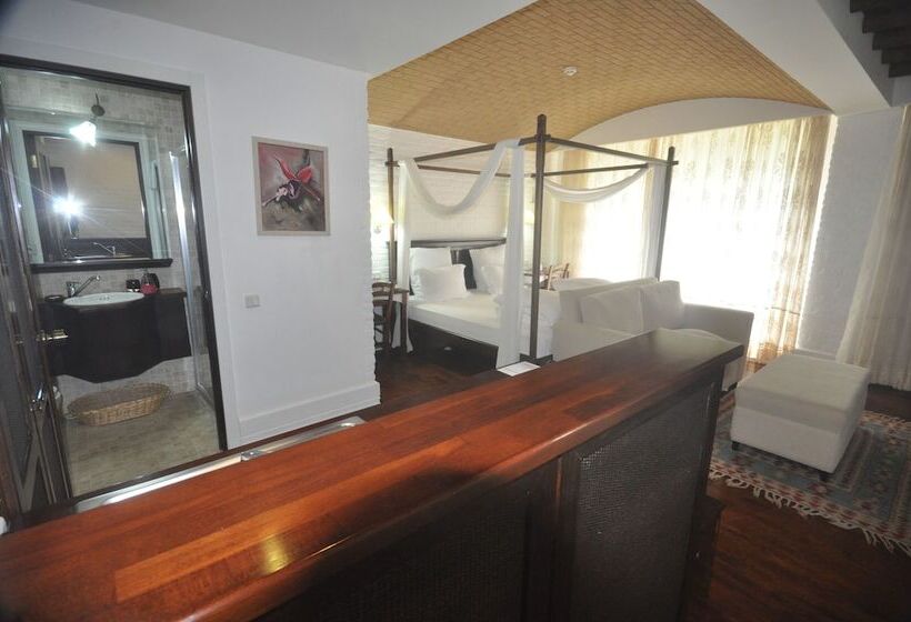 コンフォートルーム, El Vino Hotel & Suites