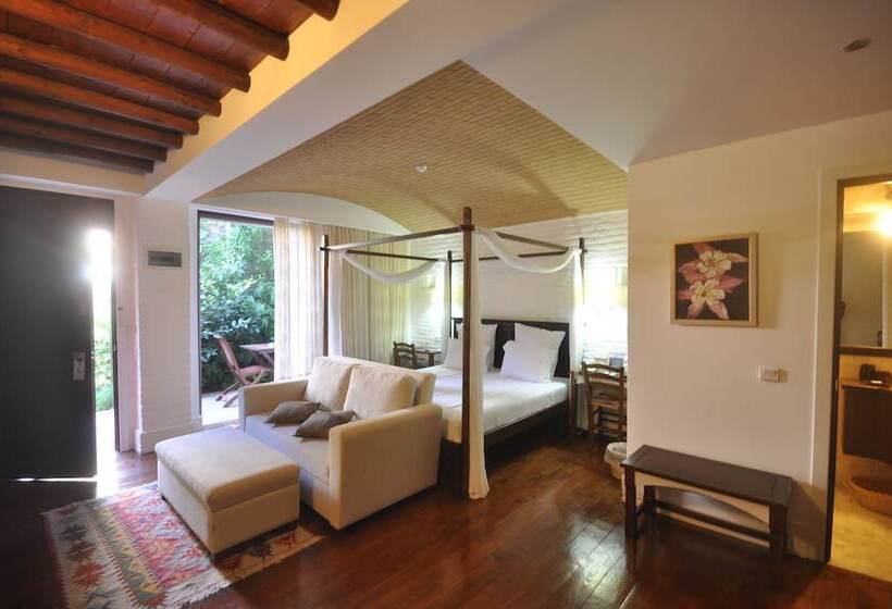 コンフォートルーム, El Vino Hotel & Suites