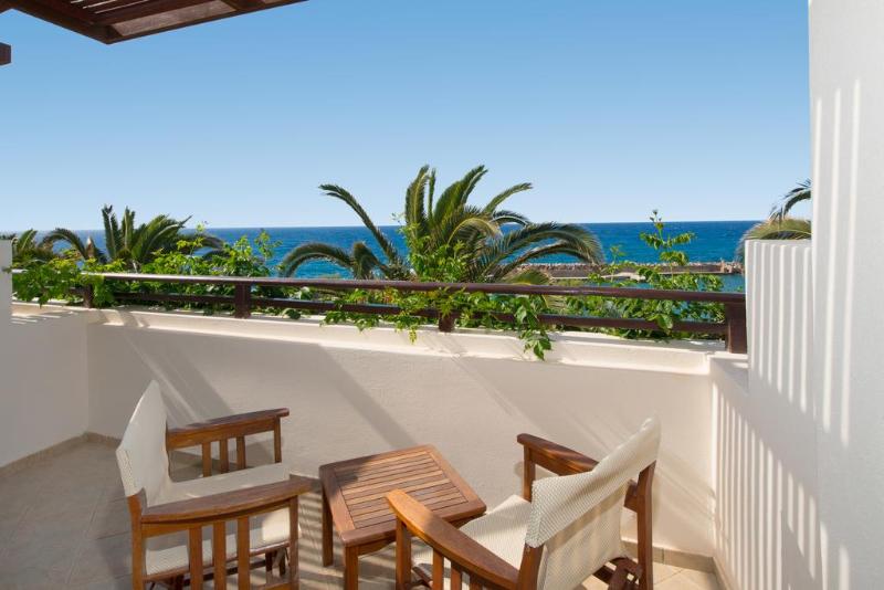 בקתה סטנדרטית עם נוף לים, Iberostar Waves Creta Panorama & Mare