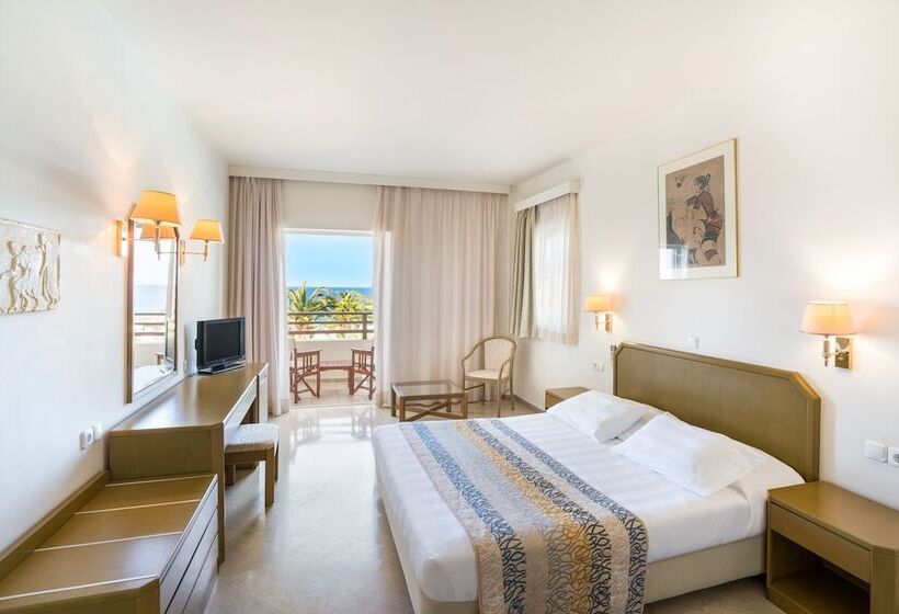 בקתה סטנדרטית עם נוף לים, Iberostar Waves Creta Panorama & Mare