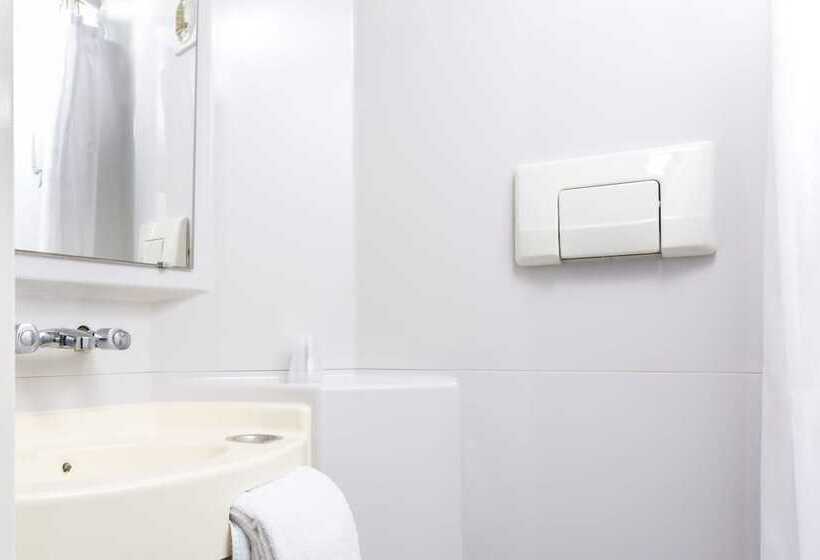 スタンダードルーム, Initial By Balladins Bethune