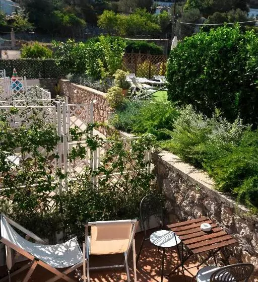 اتاق استاندارد, La Reginella Capri