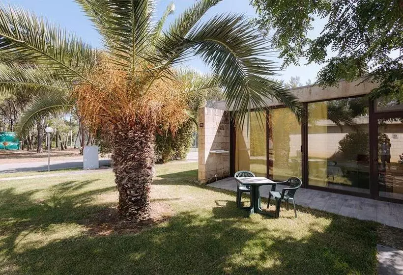 Superior-perhehuone, Nicolaus Club Magna Grecia