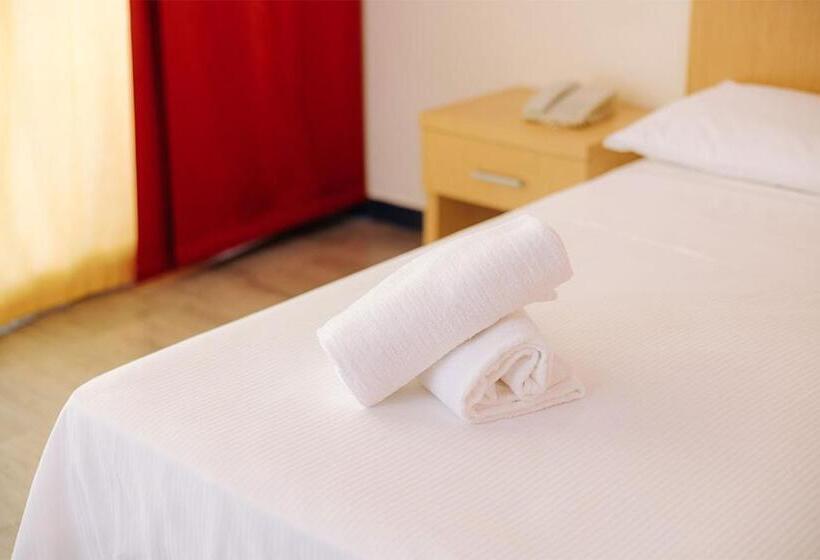 Семейный Номер, Nicolaus Club Magna Grecia
