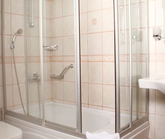 غرفة قياسية ثلاثية, Oglakcioglu Park Boutique