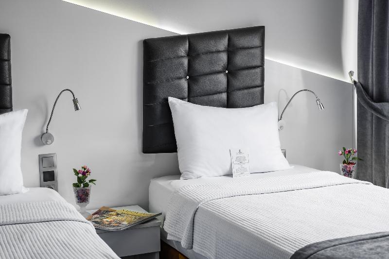 اتاق استاندارد سه نفره, Oglakcioglu Park Boutique