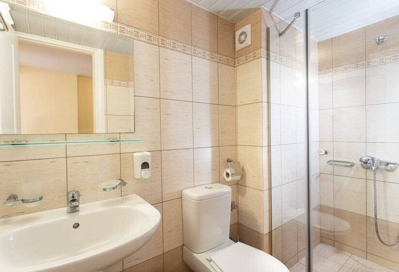 Triple Room Sea View, Pantheon City