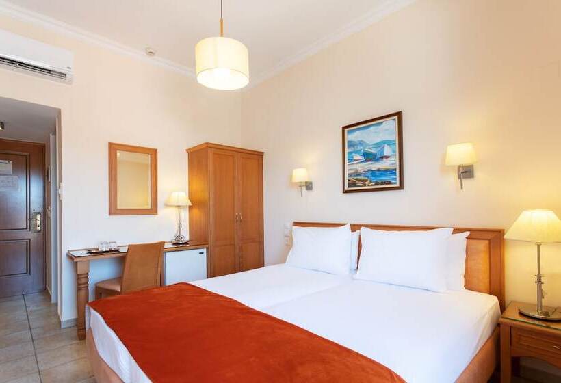 Family Suite, Pantheon City