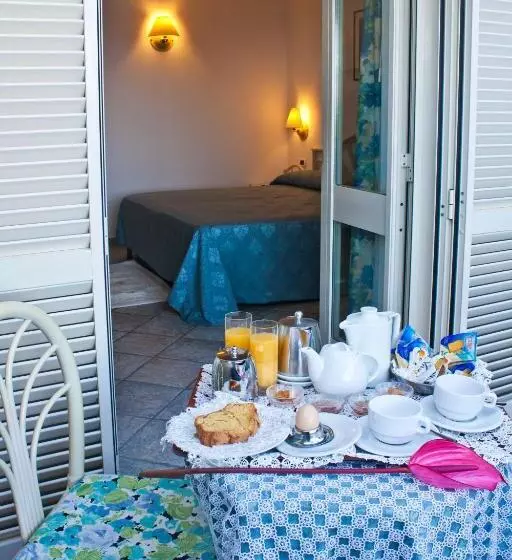 اتاق استاندارد, Punta Chiarito Resort
