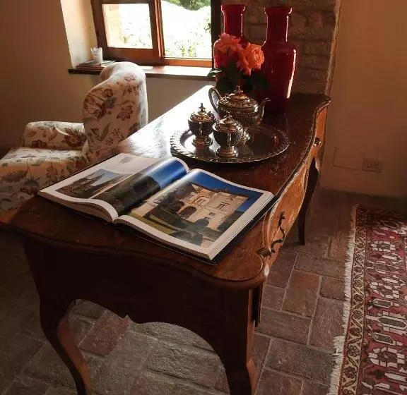 スーペリアールーム, Relais Borgo Di Toiano