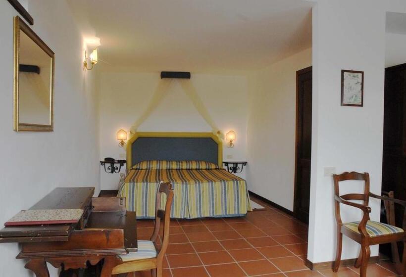 جناح جونيور, Relais Borgo Di Toiano