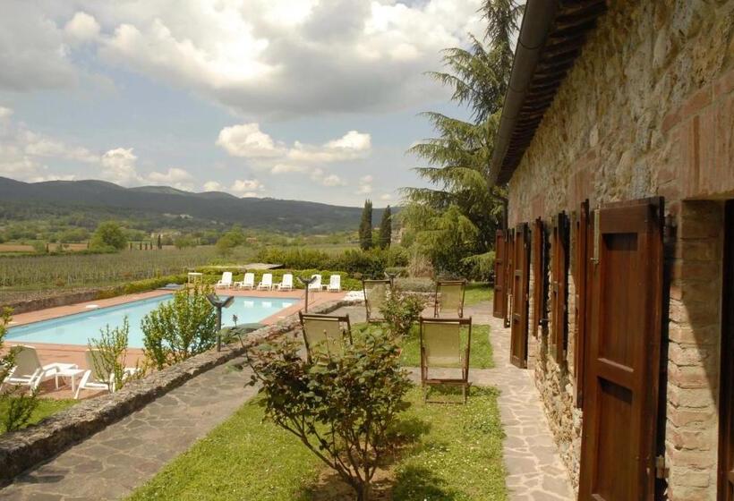 Полулюкс, Relais Borgo Di Toiano
