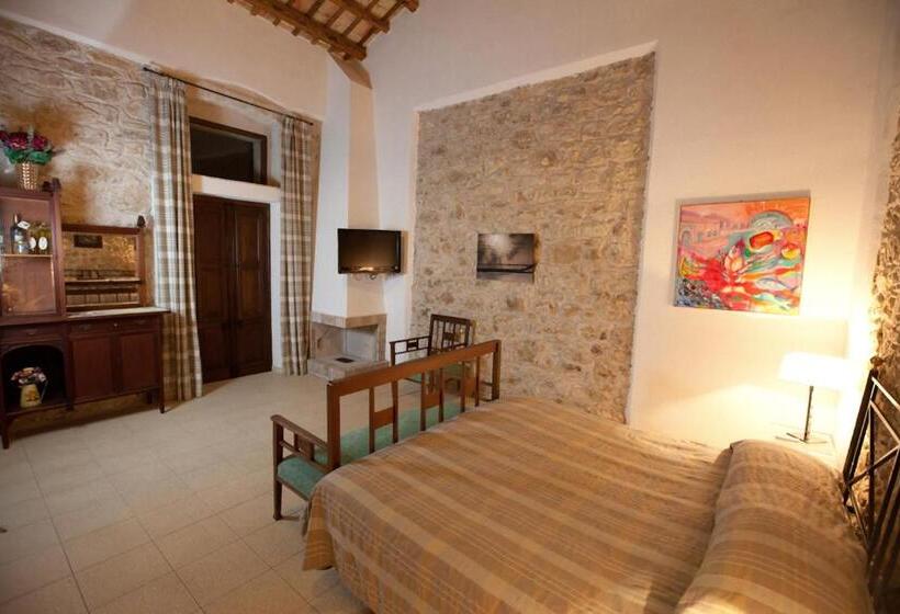 اتاق استاندارد سه نفره, Agriturismo Baglio Fontana
