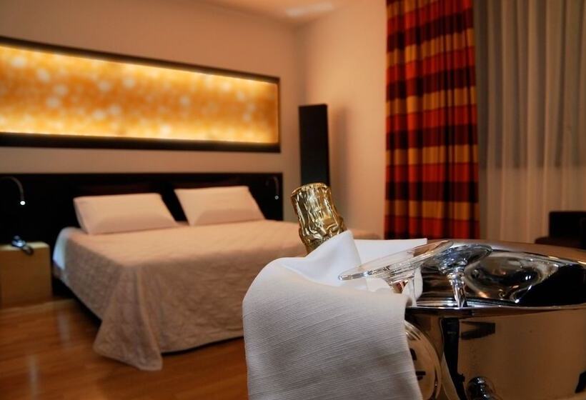 חדר סופריור, Sanlu