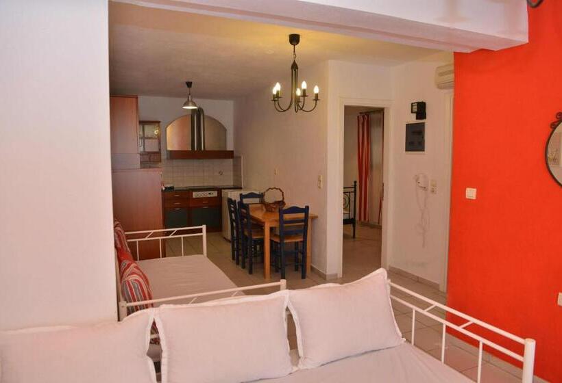 Апартаменты 2 спальни Вид на Бассейн, Paradisia Villas