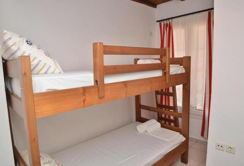 Апартаменты 2 спальни Вид на Бассейн, Paradisia Villas