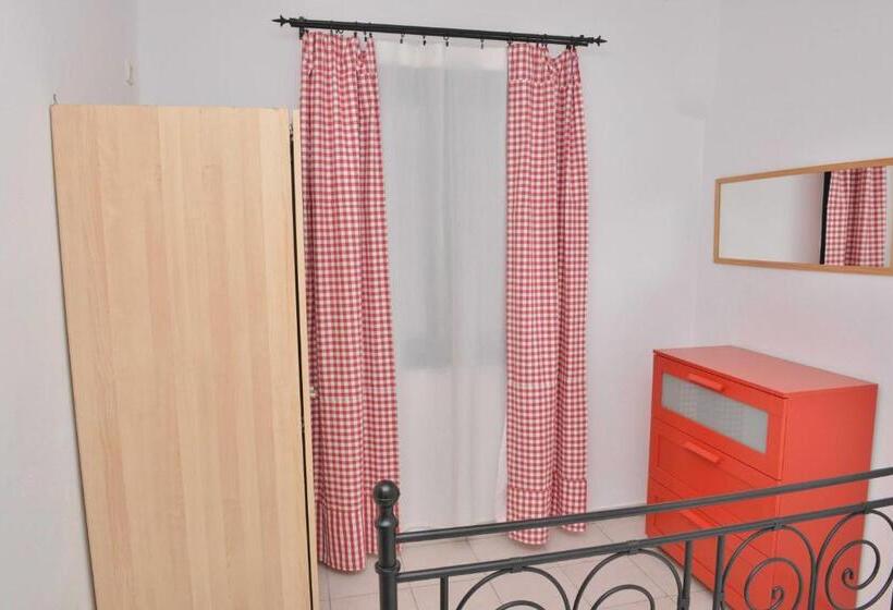 Семейный Номер Вид на Сад, Paradisia Villas