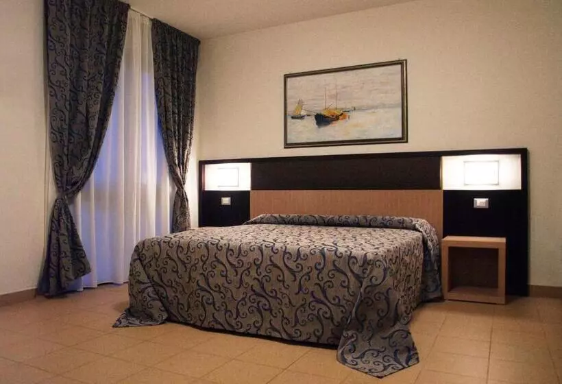 اتاق راحتی سه تخته, Riva Marina Resort   Cdshotels