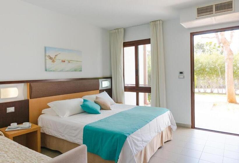 Трехместный Номер Комфорт, Riva Marina Resort   Cdshotels