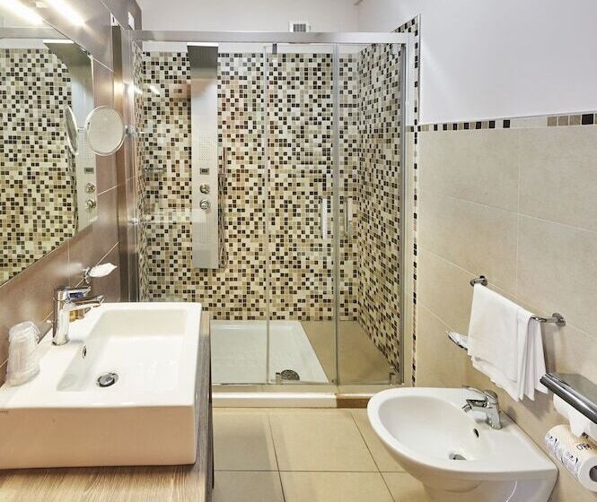 Трехместный Номер Комфорт, Riva Marina Resort   Cdshotels