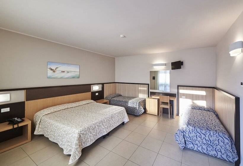 Номер Комфорт, Riva Marina Resort   Cdshotels
